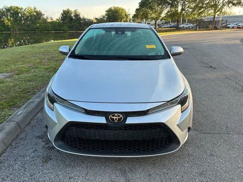 Used 2020 Toyota Corolla LE w/ LE Convenience Package image 8