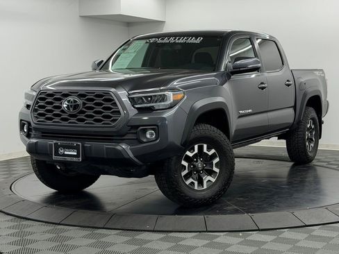 Used 2022 Toyota Tacoma TRD Off-Road w/ Technology Package RWD image 3