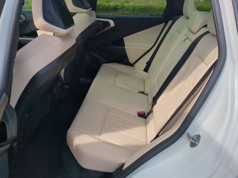 Certified 2025 BMW X3 xDrive30i w/ Premium Package AWD/4WD image 31