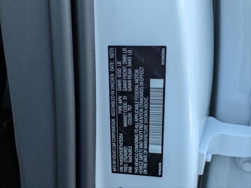 New 2026 Volvo XC90 B6 Plus w/ Protection Package Premier image 15