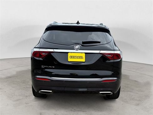 Used 2023 Buick Enclave Premium image 4