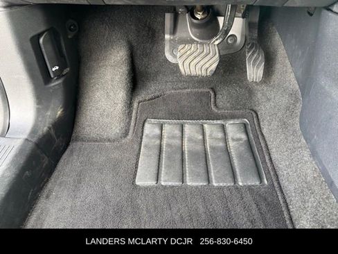 Used 2024 Nissan Rogue SV image 20