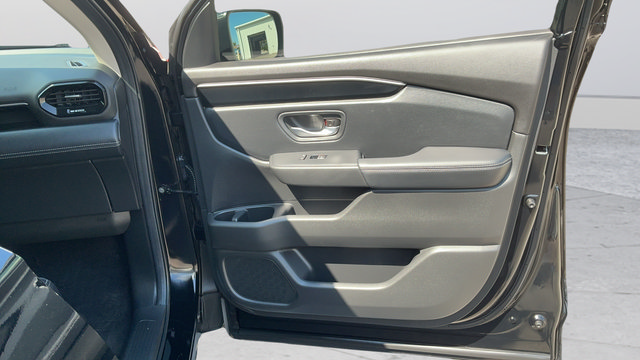 Used 2024 Honda Pilot EX-L image 23