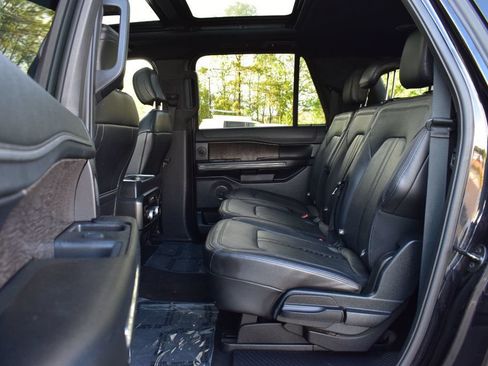 Used 2019 Ford Expedition Max Limited RWD image 21