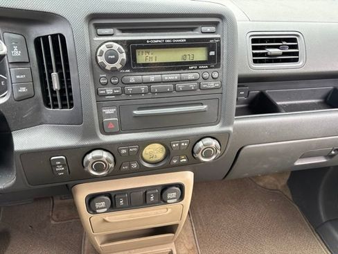Used 2013 Honda Ridgeline RTL image 15
