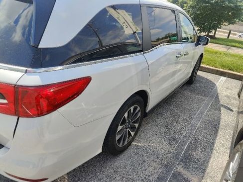 Used 2024 Honda Odyssey EX-L image 9