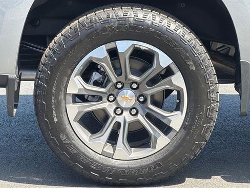 New 2026 Chevrolet Silverado 1500 High Country w/ Technology Package AWD/4WD image 34