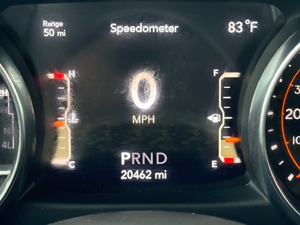 Used 2022 Jeep Wrangler Unlimited Sahara w/ Cold Weather Group AWD/4WD image 23