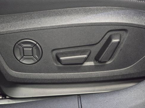 Certified 2025 Audi A5 2.0T Premium w/ Convenience Package image 33