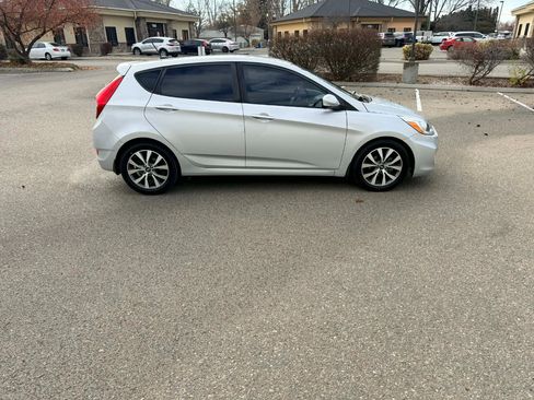 Used 2017 Hyundai Accent Sport image 6