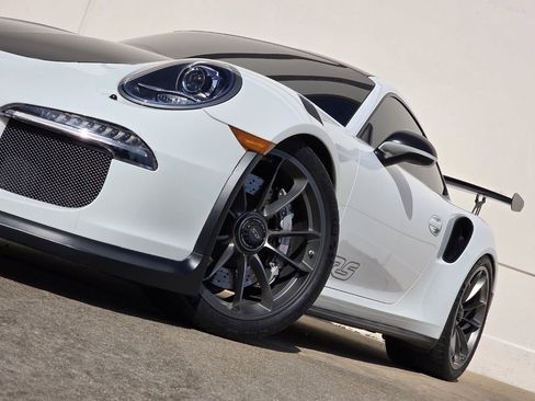 Used 2016 Porsche 911 GT3 RS RWD image 8