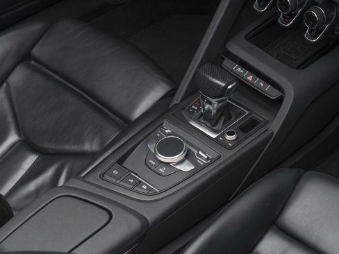 Used 2022 Audi R8 V10 image 44