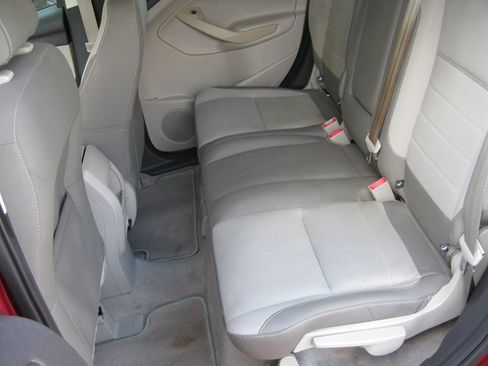 Used 2014 Ford Escape SE FWD image 25