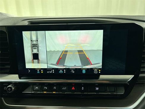 Used 2022 GMC Sierra 1500 SLT w/ SLT Premium Plus Package image 15