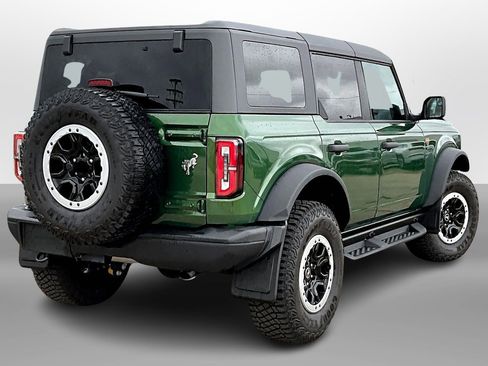 Used 2024 Ford Bronco Badlands w/ Sasquatch Package image 11