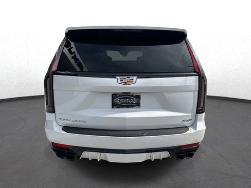 Used 2024 Cadillac Escalade V image 38