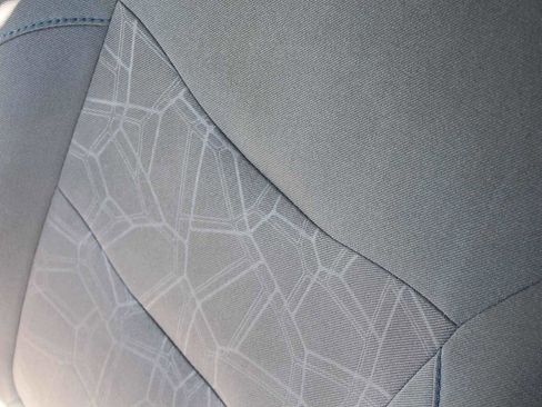 Used 2017 Chevrolet Volt LT w/ Comfort Package image 25