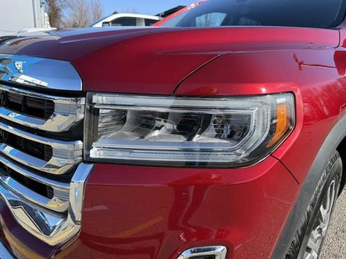 Used 2023 GMC Acadia SLE w/ Driver Convenience Package image 29