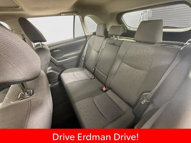 Certified 2020 Toyota RAV4 XLE w/ Convenience Package AWD/4WD image 8