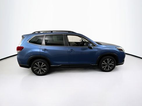 Used 2023 Subaru Forester Limited AWD/4WD image 4