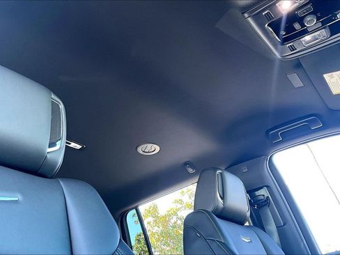 New 2026 Cadillac Escalade ESV 2WD w/ LPO, Floor Liner Package image 18