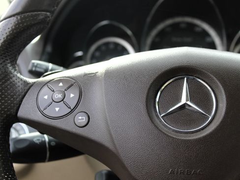 Used 2010 Mercedes-Benz E 350 Coupe image 13
