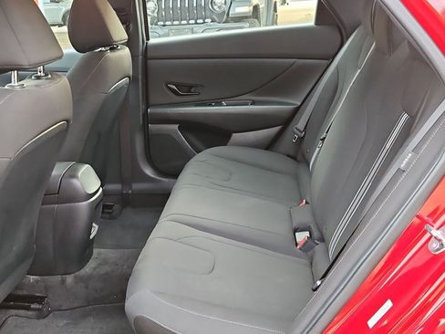 Used 2025 Hyundai Elantra Sport FWD image 14