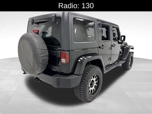 Used 2016 Jeep Wrangler Unlimited Sahara image 6
