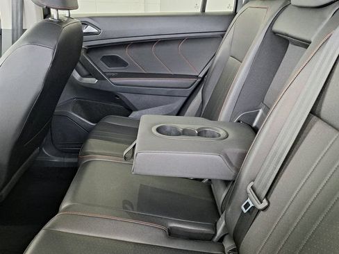 Used 2024 Volkswagen Tiguan Wolfsburg Edition AWD/4WD image 30