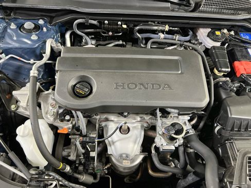 Used 2025 Honda Civic Sport image 27