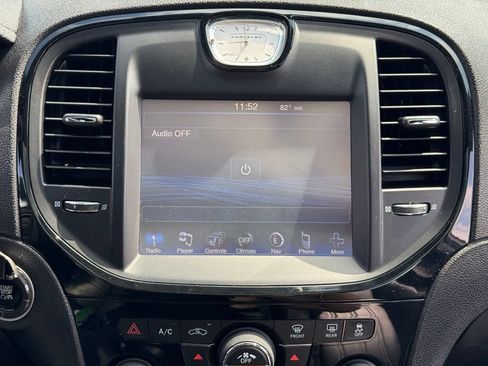 Used 2014 Chrysler 300 S AWD/4WD image 3