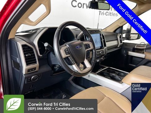 Certified 2022 Ford F350 Lariat w/ Chrome Package image 3