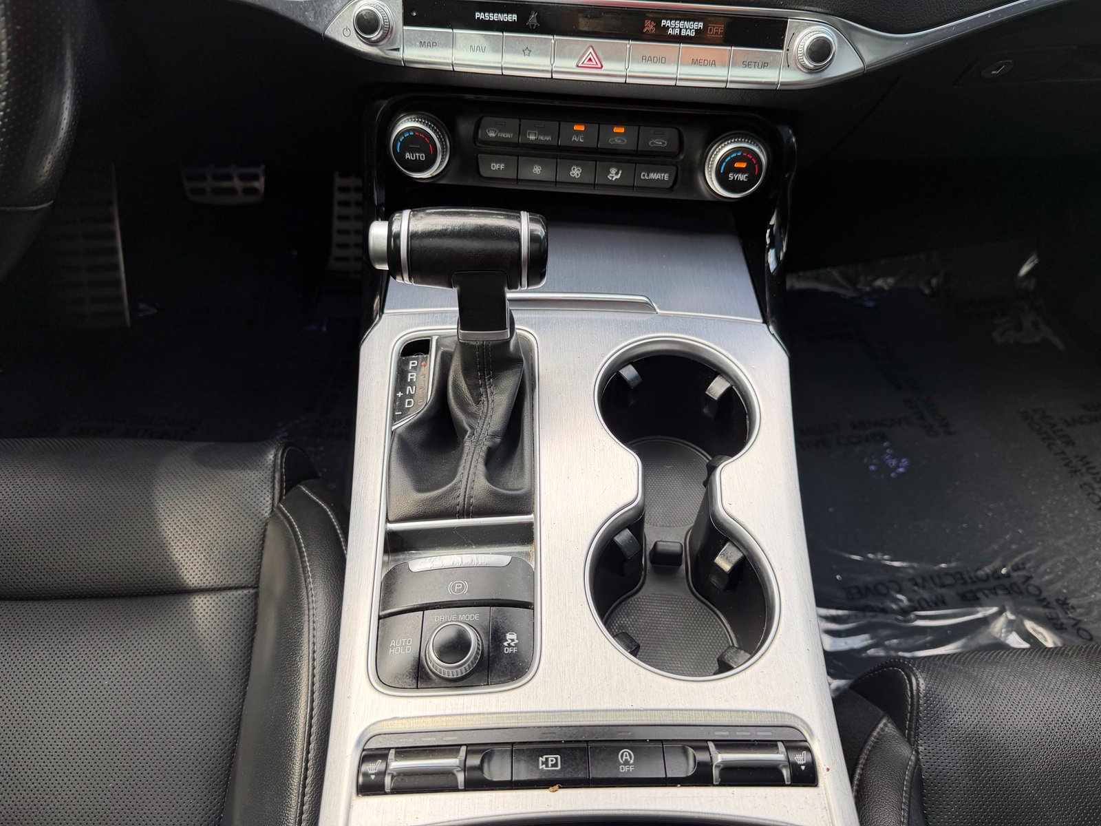 Used 2022 Kia Stinger GT1 RWD image 15