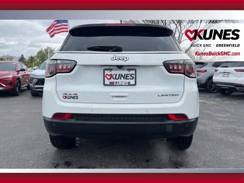 Used 2025 Jeep Compass Limited AWD/4WD image 7