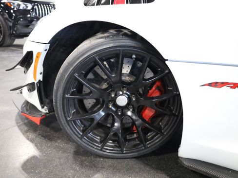Used 2017 Dodge Viper ACR w/ Extreme Aero Package image 12