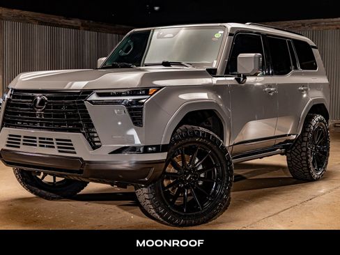 Used 2025 Lexus GX 550 image 5