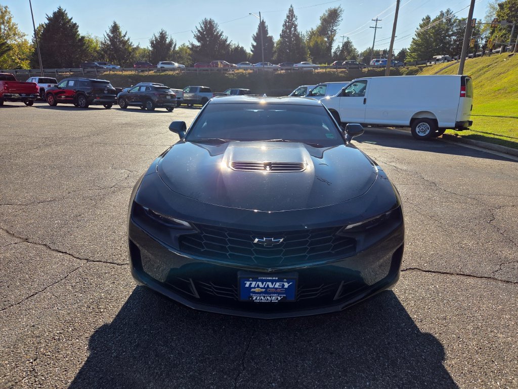 Used 2021 Chevrolet Camaro LT RWD image 8