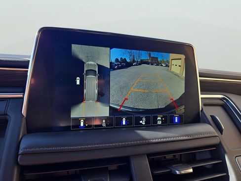 Used 2023 Chevrolet Tahoe LT w/ LT Signature Package image 27