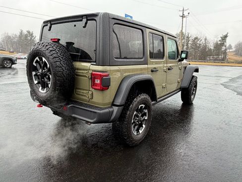 Used 2025 Jeep Wrangler Unlimited Rubicon image 7