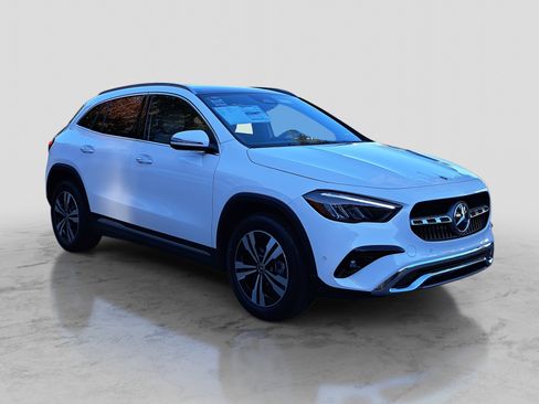 New 2026 Mercedes-Benz GLA 250 image 3