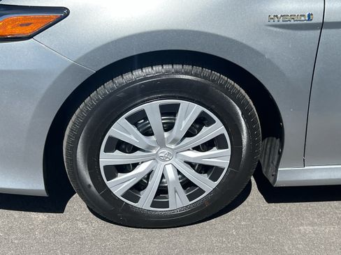 Certified 2021 Toyota Camry LE w/ Cold Weather Package FWD image 6