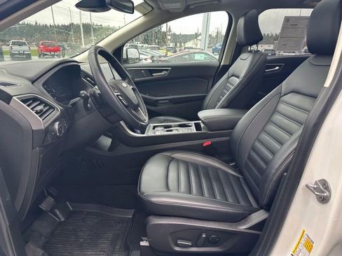 Certified 2022 Ford Edge SEL w/ Convenience Package image 9