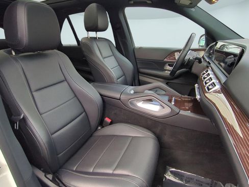 Used 2022 Mercedes-Benz GLE 350 4MATIC image 30