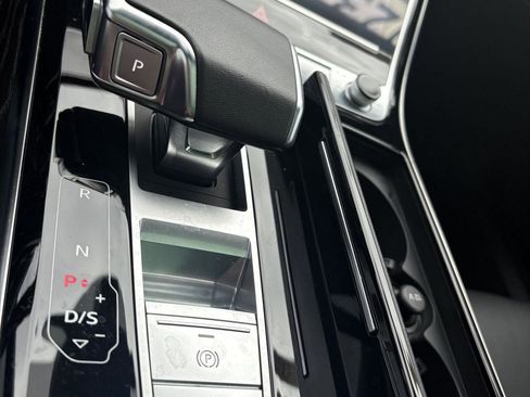 Certified 2023 Audi A8 L 3.0T AWD/4WD image 17