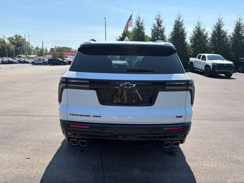 Used 2026 Chevrolet Traverse RS AWD/4WD image 4
