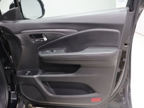 Used 2024 Honda Ridgeline Sport image 22