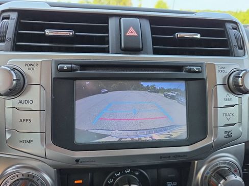 Used 2019 Toyota 4Runner SR5 AWD/4WD image 17