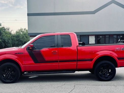 Used 2014 Ford F150 FX4 w/ Equipment Group 402A Luxury AWD/4WD image 2