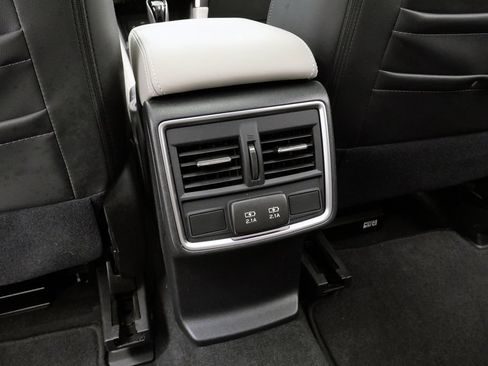 Used 2023 Subaru Forester Limited AWD/4WD image 58