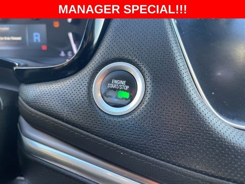 Used 2019 Cadillac XT5 Luxury image 25